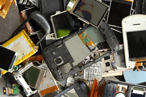 Les matériaux les plus difficiles à recycler dans un téléphone.